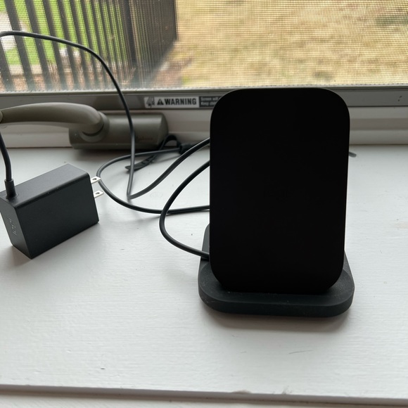 Phone Charger Stand - Picture 1 of 2
